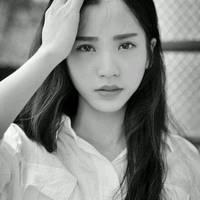 精选超好看的黑白头像图片