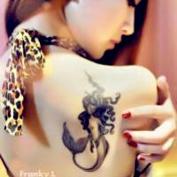 时尚简约小清新女生纹身头像