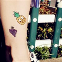 时尚简约小清新女生纹身头像