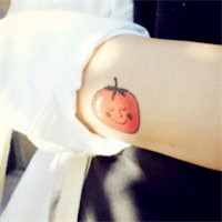 时尚简约小清新女生纹身头像