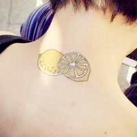 时尚简约小清新女生纹身头像