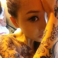 性感美女个性纹身微信头像