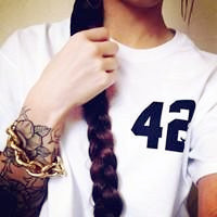 十月最热性感美女纹身头像图片