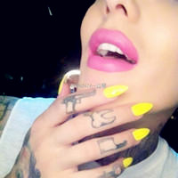 十月最热性感美女纹身头像图片