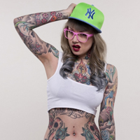 欧美风霸气纹身美女头像