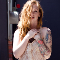 欧美风霸气纹身美女头像