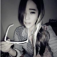 非主流黑白女生头像赏析