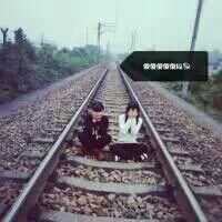 十一月最新qq情侣带字头像