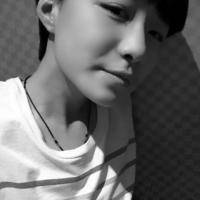 冷酷的非主流男生黑白头像