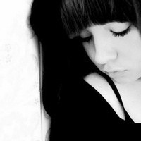 非主流女生黑白伤感头像图片