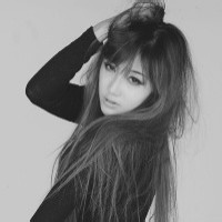 非主流女生黑白伤感头像图片