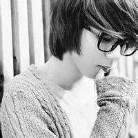 非主流女生黑白伤感头像图片