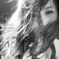 非主流女生黑白伤感头像图片