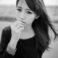 非主流女生黑白伤感头像图片