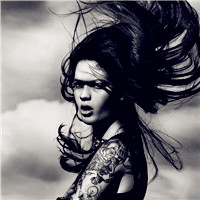 超有范儿的欧美女生纹身头像