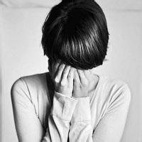 精选2016最热qq女生黑白头像