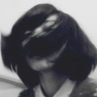 好看的女生黑白带字qq头像