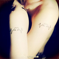 最新个性简约情侣纹身头像