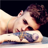 欧美霸气帅哥纹身头像图片