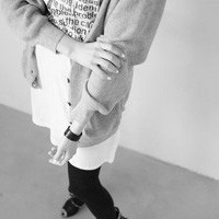 唯美意境女生黑白qq头像