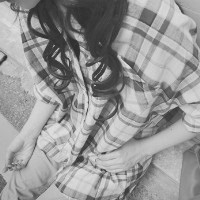 唯美意境女生黑白qq头像