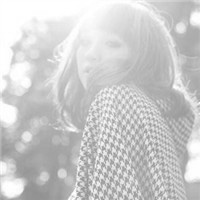 唯美意境女生黑白qq头像