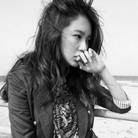 唯美意境女生黑白qq头像