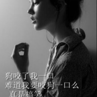 最新伤感颓废女生黑白头像