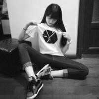 好看唯美的女生黑白qq头像