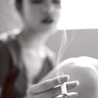 2017最热女生伤感黑白qq头像