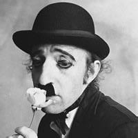 帅气十足的男生黑白qq头像