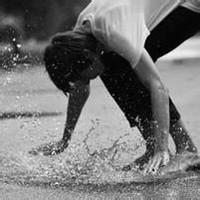 帅气十足的男生黑白qq头像