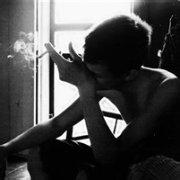 帅气十足的男生黑白qq头像