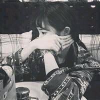 女生黑白头像唯美图片精选