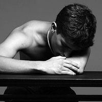 好看的超拽男生黑白微信头像