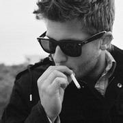 最新黑白颓废男生头像图片