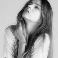 2017最流行的黑白qq头像