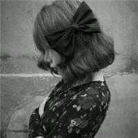 最新非主流伤感黑白qq头像