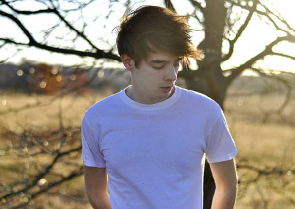 唯美小清新欧美男生意境图片素材