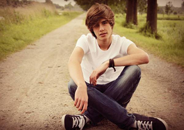 唯美小清新欧美男生意境图片素材