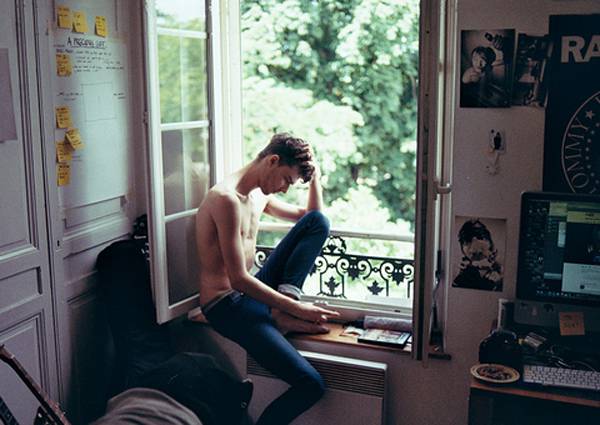 唯美小清新欧美男生意境图片素材