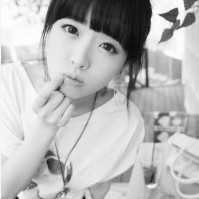 今年最流行的个性黑白qq头像