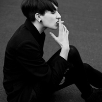 今年最流行的个性黑白qq头像