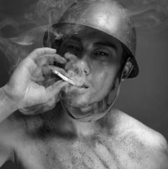 时尚个性欧美男生黑白头像