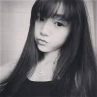 可爱单纯的女生黑白头像图片