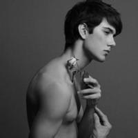 欧美风黑白系列qq成熟男士头像