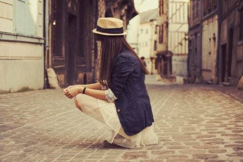 寂寞非主流唯美伤感女生图片