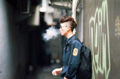 治愈系欧美男生唯美意境图片