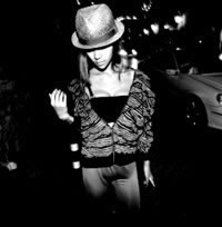 超拽个性黑白女生头像图片