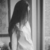 非主流qq黑白女生头像